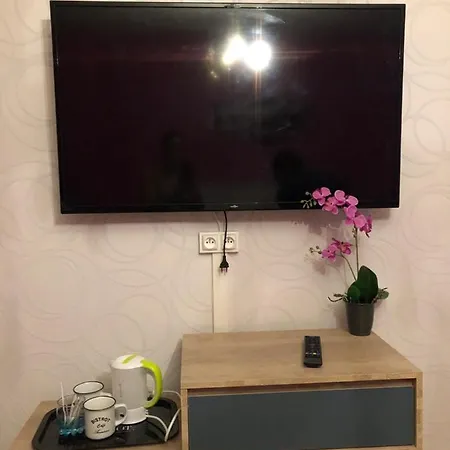 Проживание в семье Privees Ferry-port-place D'armes Кале